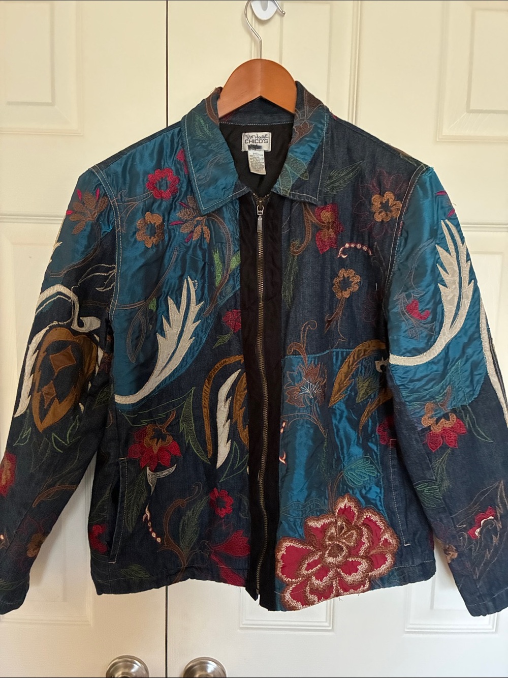 Vintage Chico's Teal Floral Embroidered Bomber Jacket Size 1